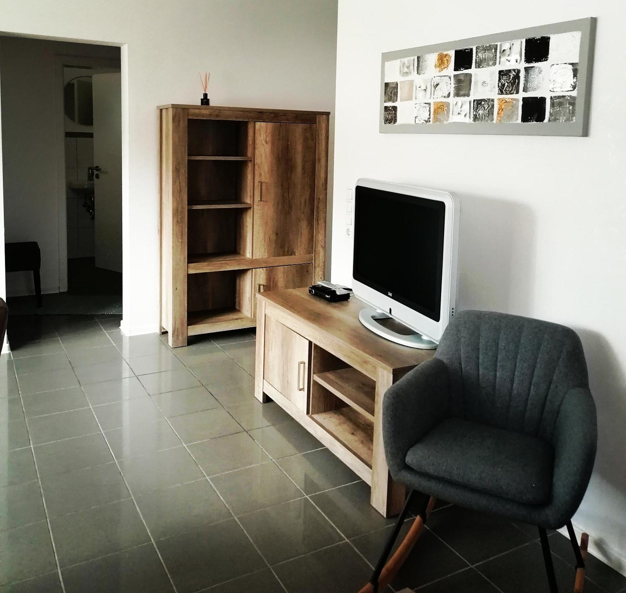 Modernes Apartment - Neustadt an der Weinstraße Extérieur photo